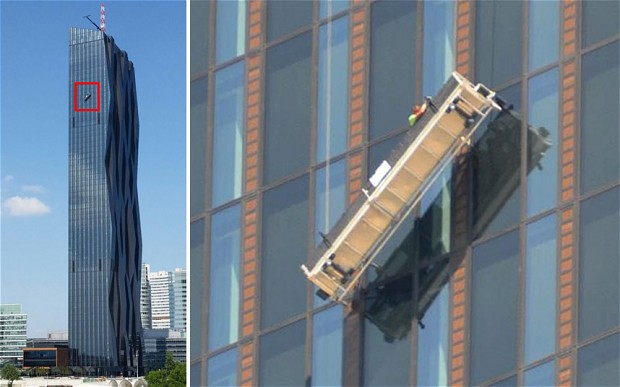 Window Cleaners Left Dangling On 0ft Skyscraper In Austria Uae Barq